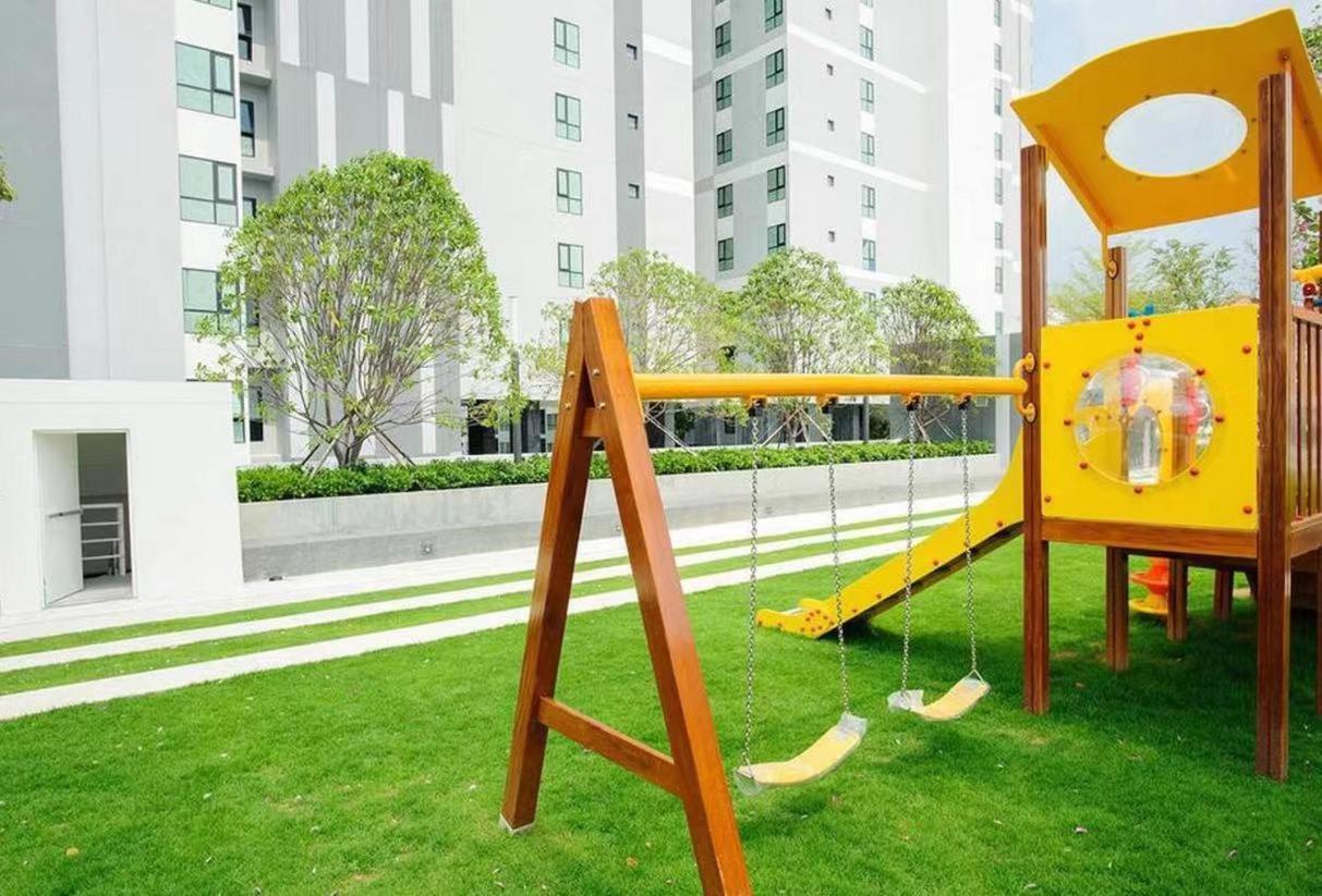 파타야 The Base 아파트 외부 사진